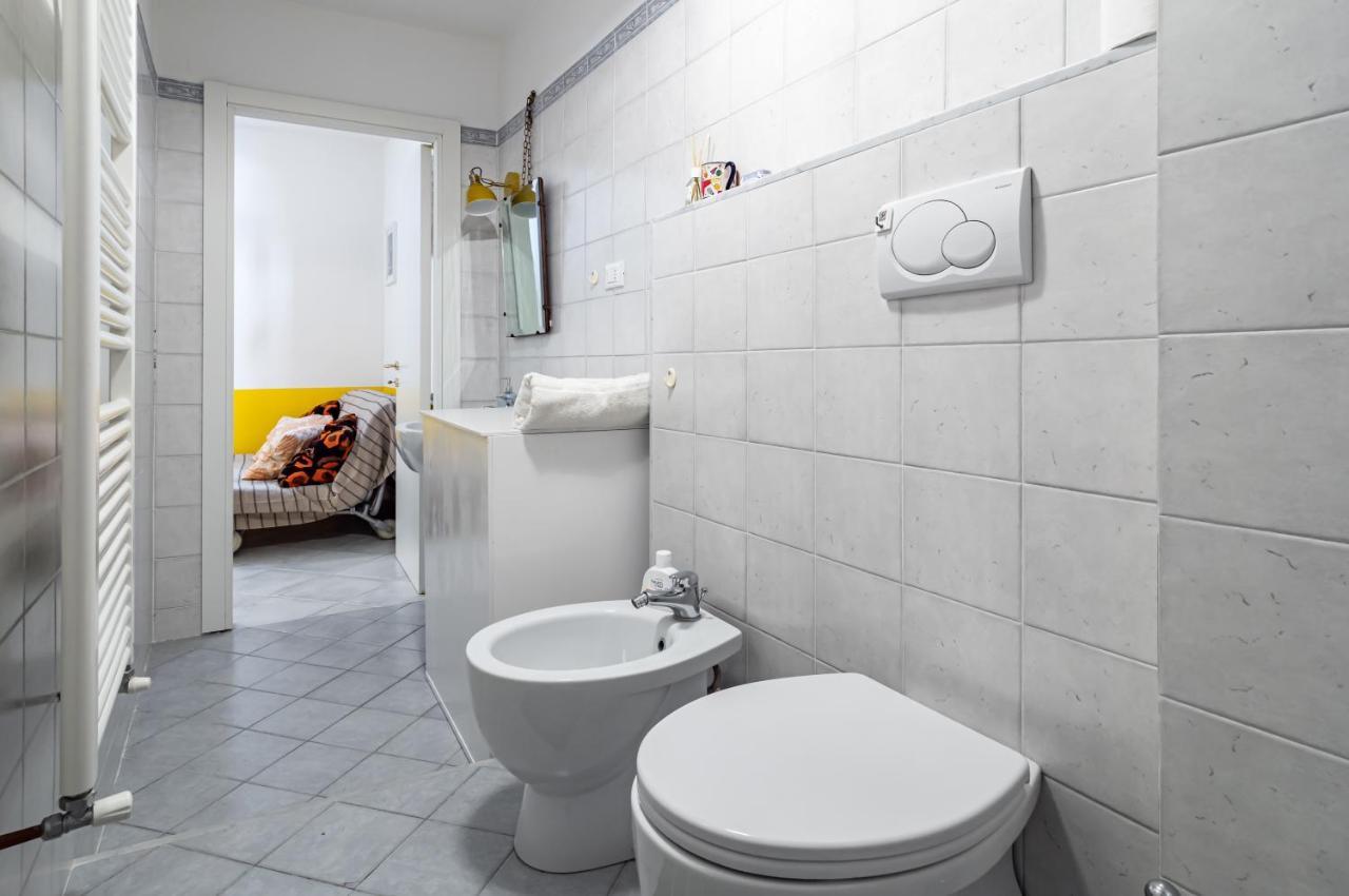 La Spezia Central Apartment - Near The Station Bagian luar foto