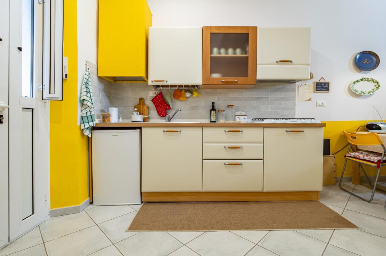 La Spezia Central Apartment - Near The Station Bagian luar foto