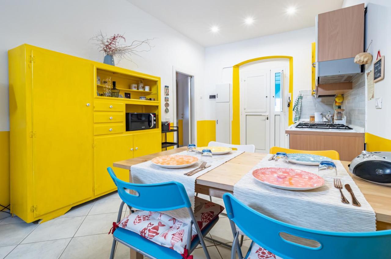 La Spezia Central Apartment - Near The Station Bagian luar foto